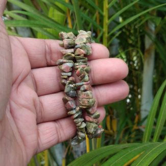 Unakite Chips Bracelet - SokoSokoltd