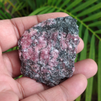 Rhodonite Specimen - SokoSokoltd