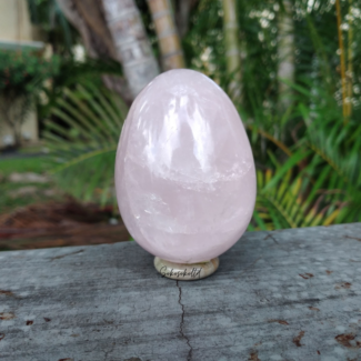 Rose Quartz Egg - SokoSokoltd